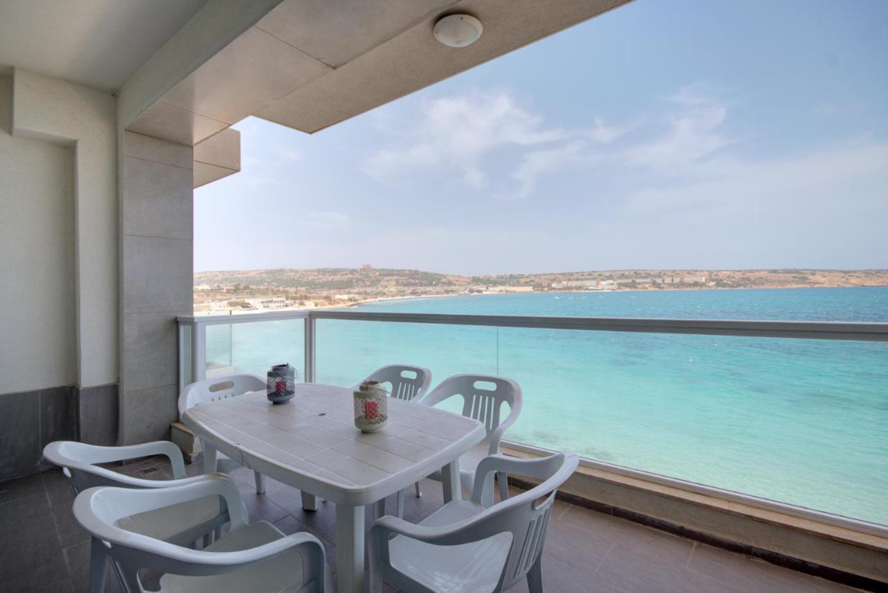 Beachfront Pretty Holiday Home Mellieħa Eksteriør bilde